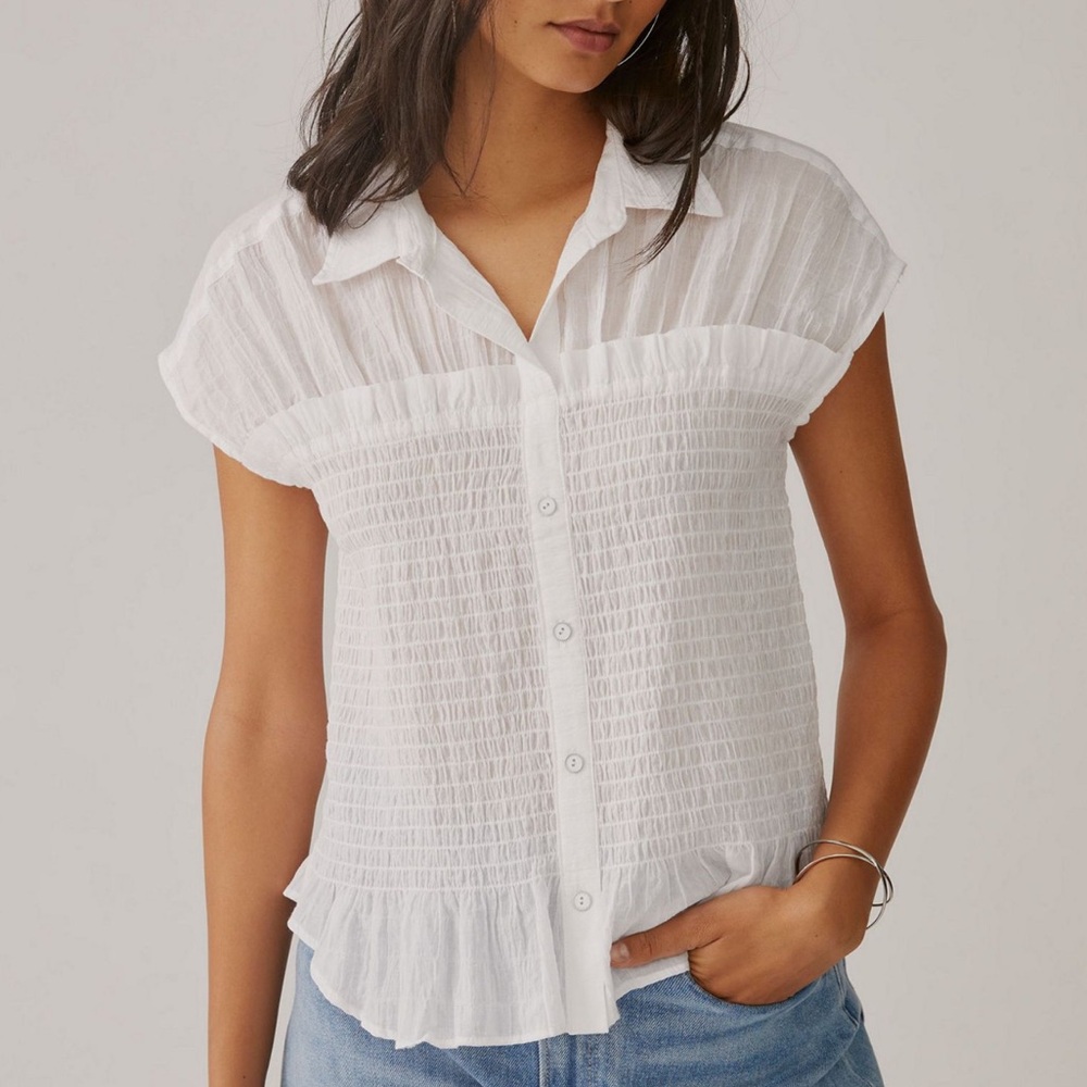 Anthropologie Pilcro Smocked Button Blouse, EUC